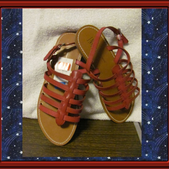 I.N.C.  International Concepts  Burgandy Genuine - Picture 1 of 4